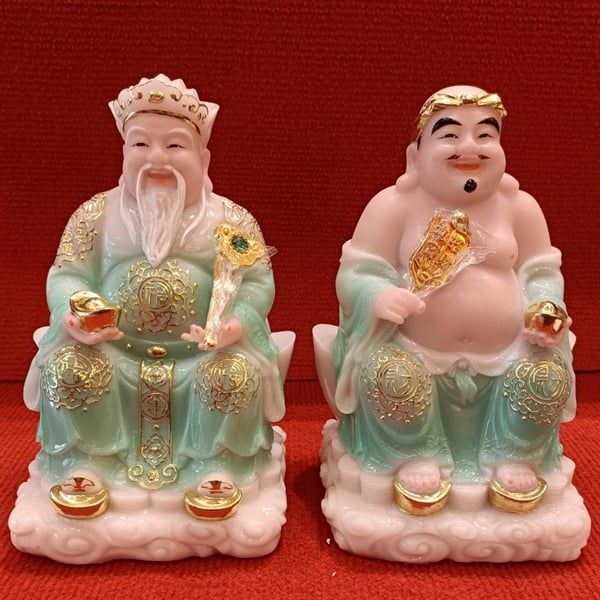 9b3168b565854f6f89d83ac495dbf861_24efcf62315a45d3ad8565c750e736df_grande chất liệu tượng tài địa
