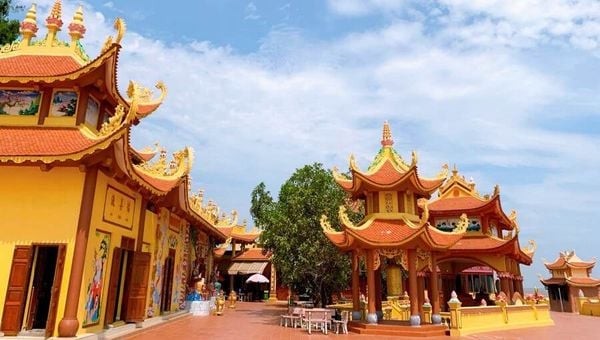 cac-chua-hai-phong-7_bce50191ddac4c0c94c3e370e9a56317_grande den-ba-de-do-son