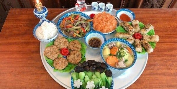 cach-trang-tri-ban-tho-cuu-huyen-that-to-1_34917ddf5bb3451e89550b97db09d32a_grande Mâm thờ lập bàn thờ cửu huyền thất tổ